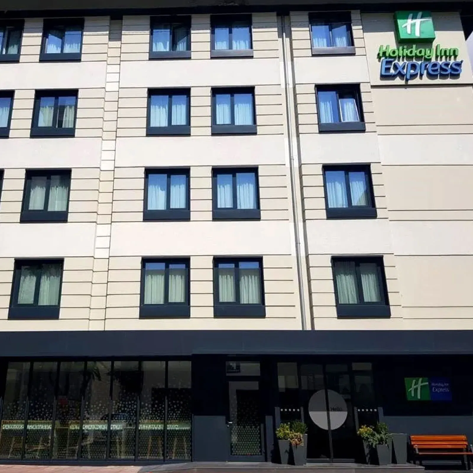 Holiday Inn – Ataköy